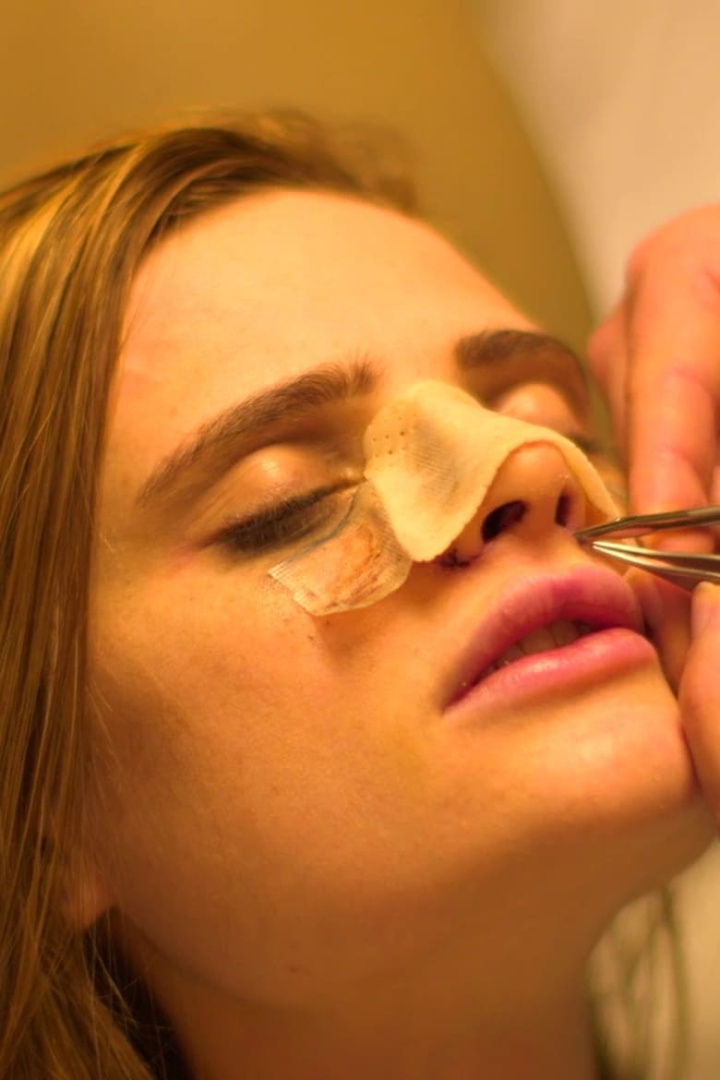 The Body Heals i gruppen Alla filmer / Documentary hos Mohamad shop (648204)