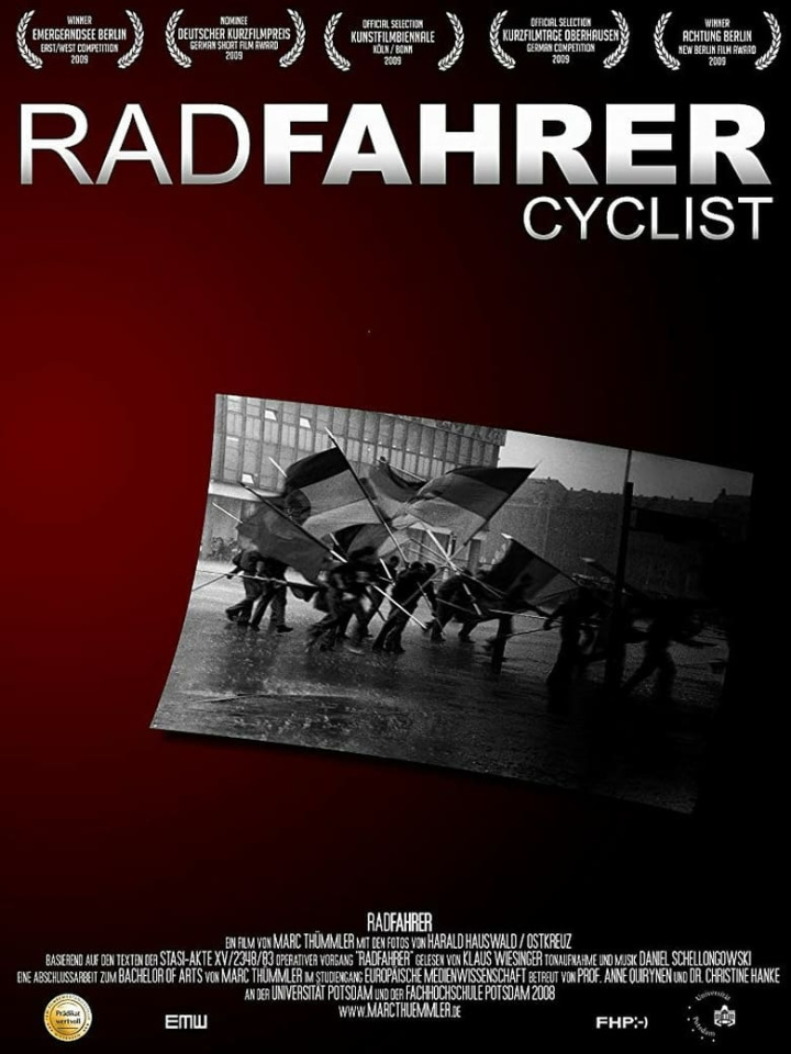 Cyclist i gruppen Alla filmer hos Mohamad shop (652349)