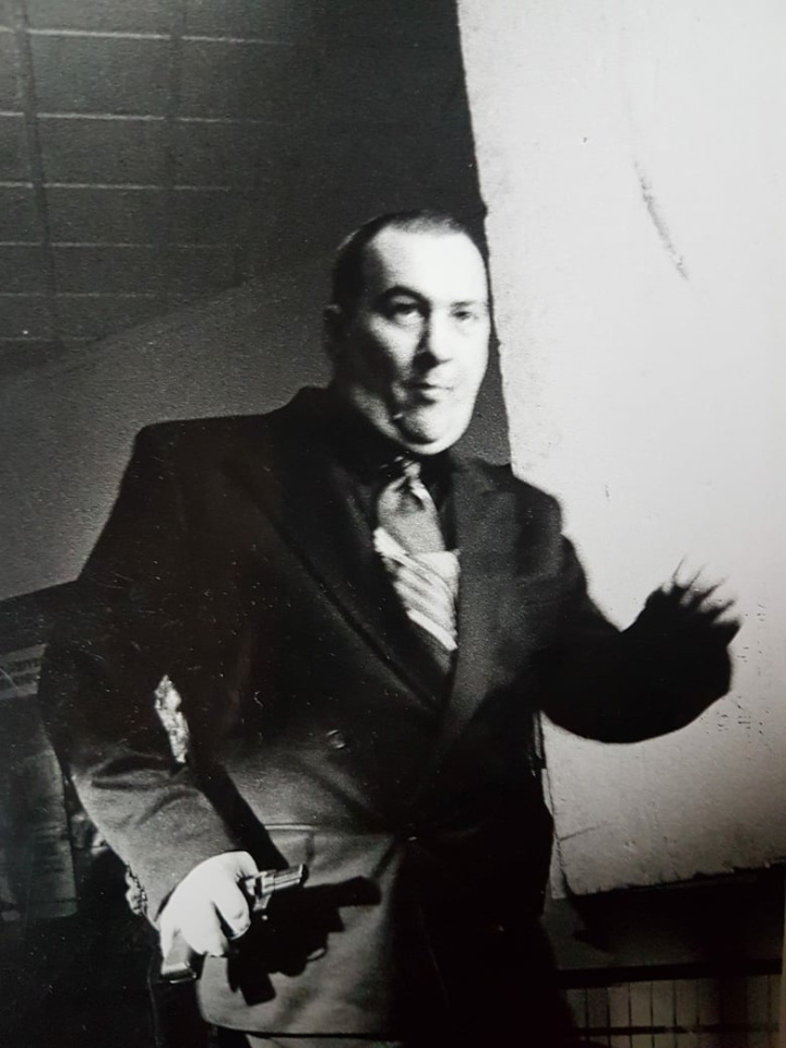 Herman the Gangster i gruppen Drama hos Mohamad shop (652732)