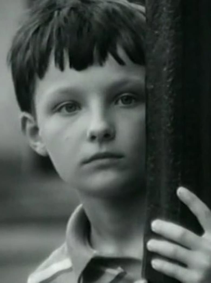 Jakub i gruppen Alla filmer / Drama hos Mohamad shop (656251)