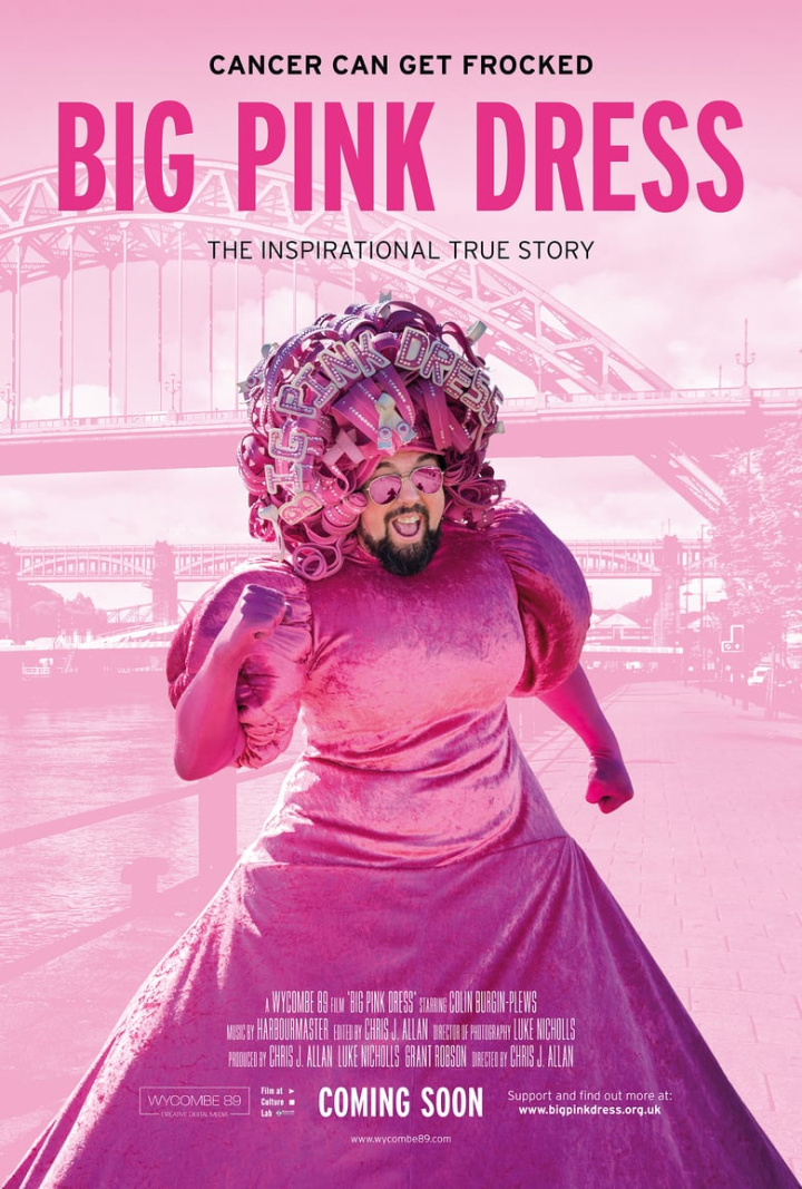 Big Pink Dress i gruppen Alla filmer / Documentary hos Mohamad shop (657206)