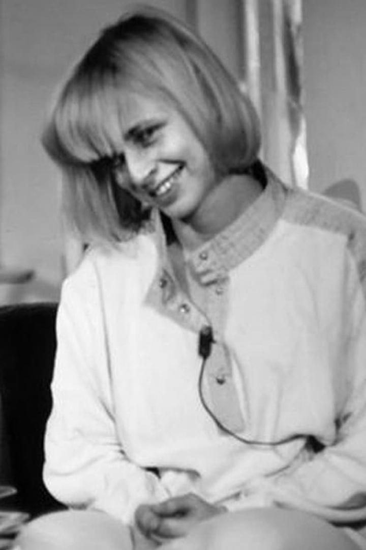 Liebe Nina... i gruppen Alla filmer hos Mohamad shop (662785)