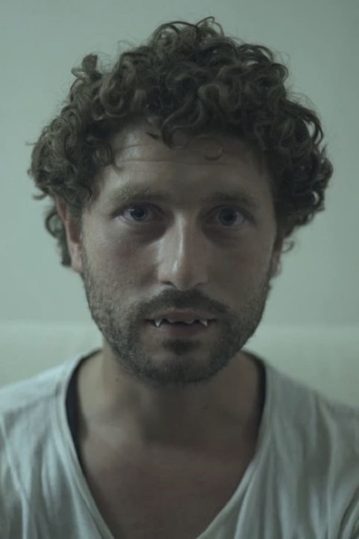 Hard to be a Vampire i gruppen Alla filmer / Thriller hos Mohamad shop (663133)