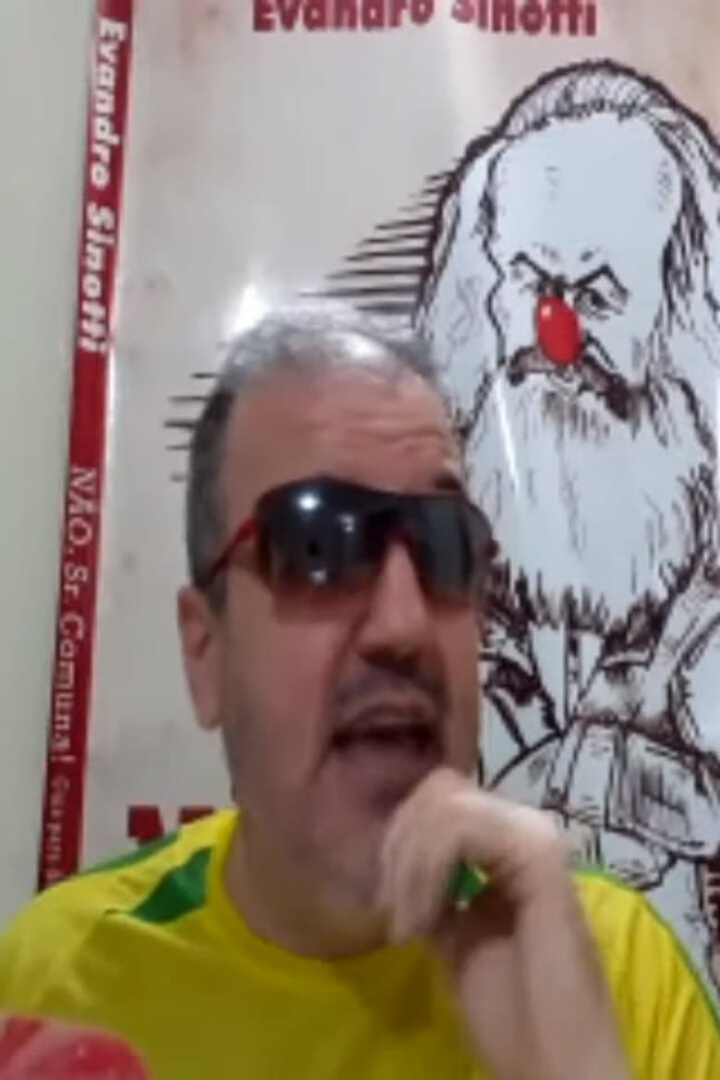 Evandro Sinotti vs Pedro Vereza i gruppen Alla filmer / Documentary hos Mohamad shop (666201)